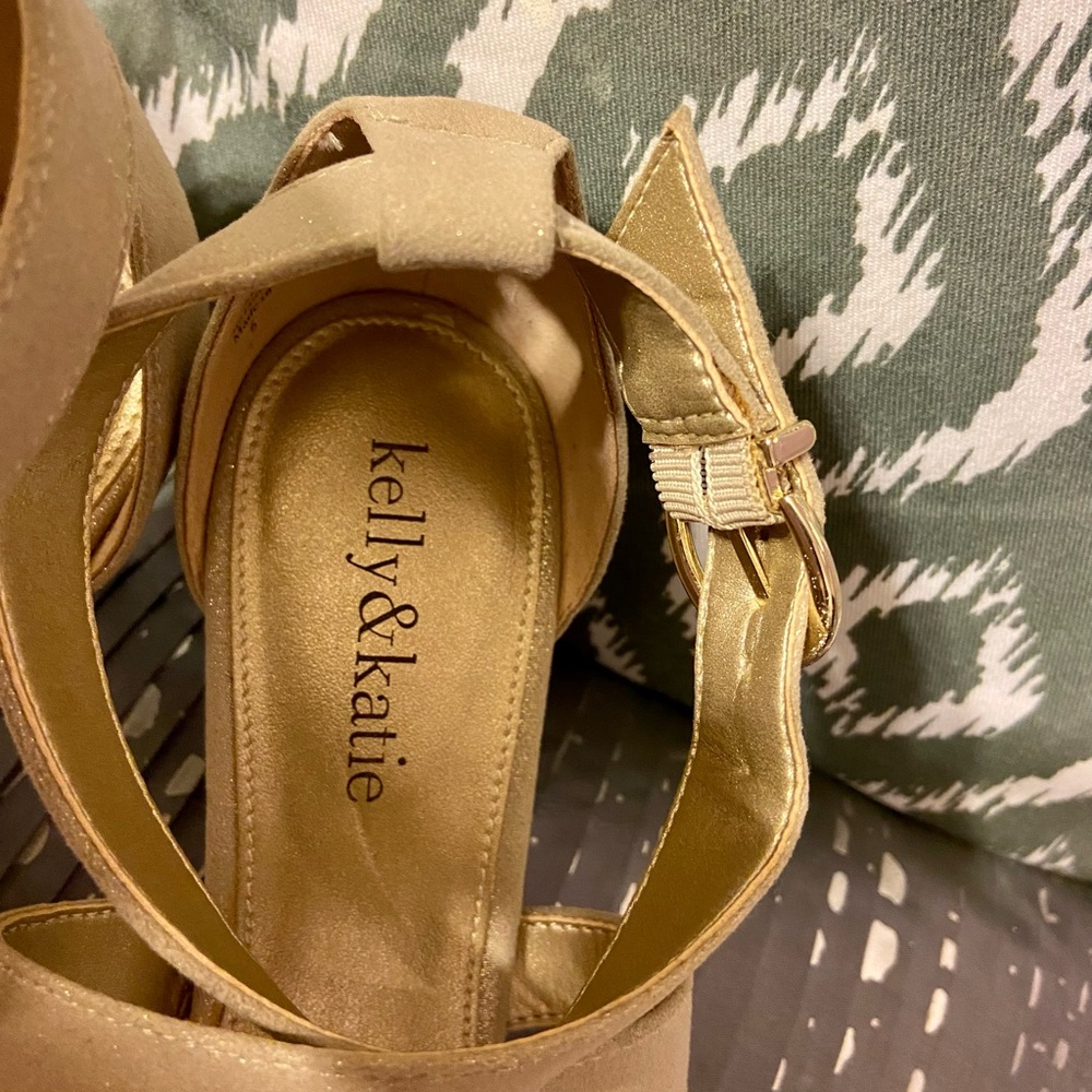 Prom shoes - Picture 4 of 5